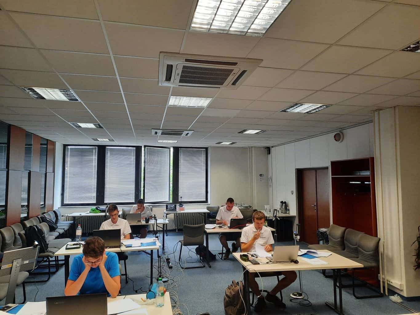 Letné prázdniny odštartovali súťažiaci na Medzinárodnej fyzikálnej olympiáde