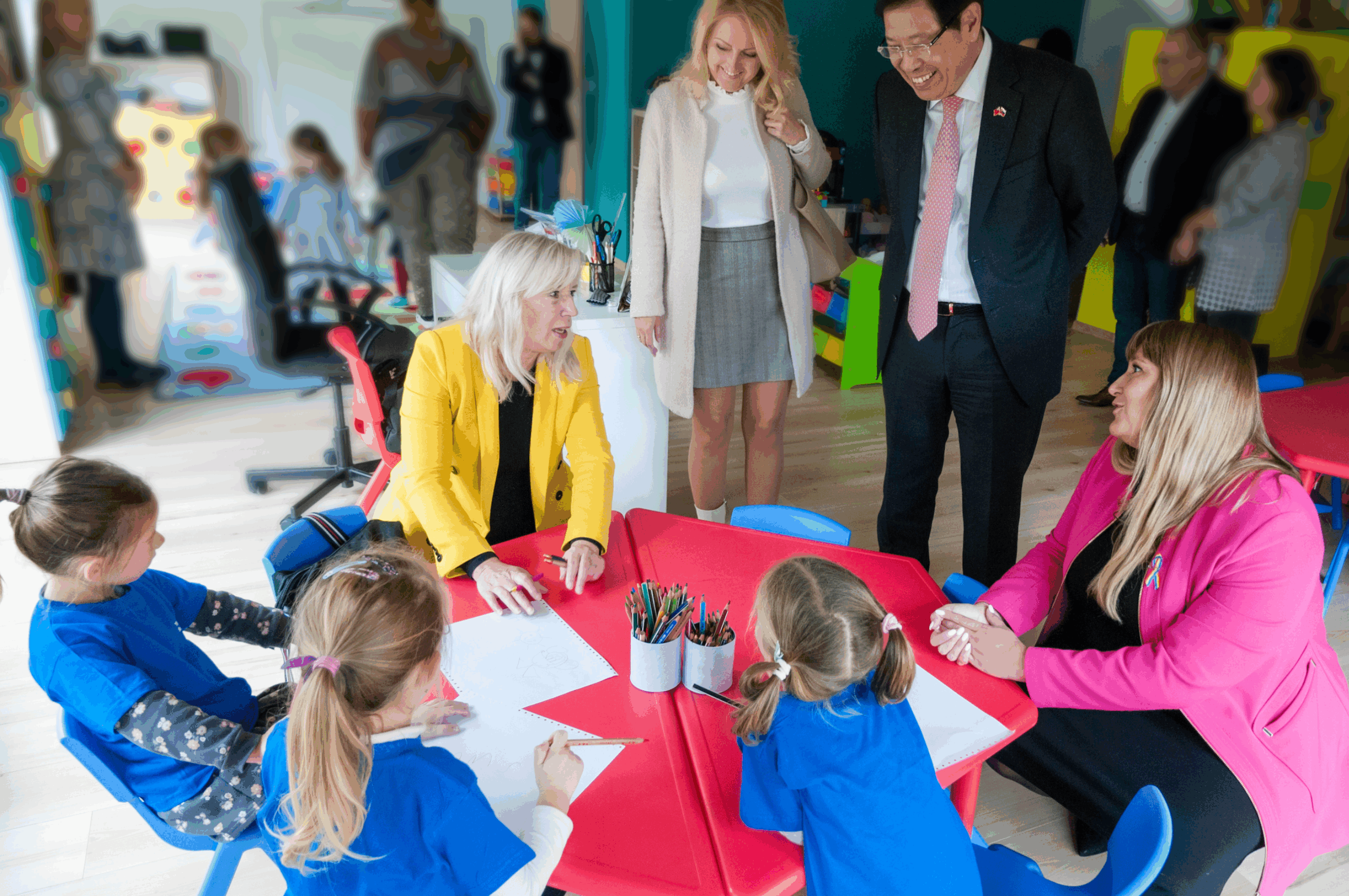 Iveta Radičová s deťmi