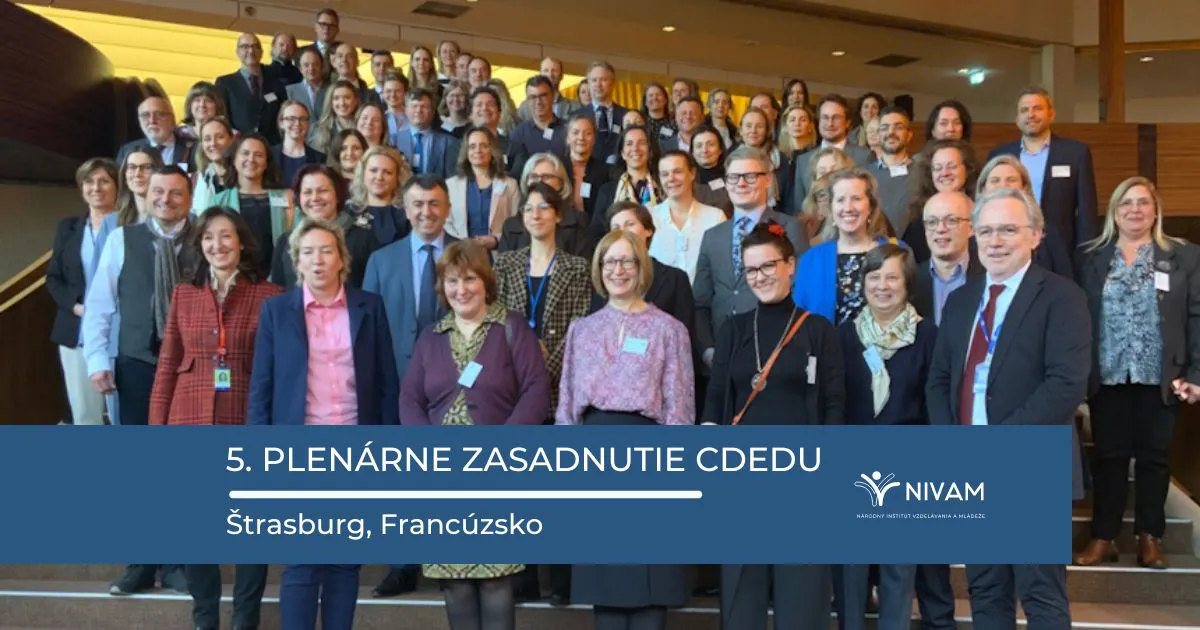 Spoločná fotografia zo zasadnutia.